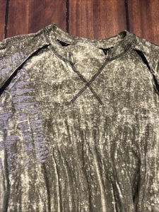 Rara maglietta vintage nuova Affliction maglietta verde media manica lunga - Foto 1 di 8