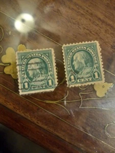 2 RARE 1 Cent Green Ben Franklin STAMP Postal  - Picture 1 of 1