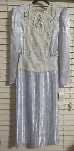 Vintage Scott for Jessica McClintock gunne sax Victorian  Dress Baby Blue Size 8