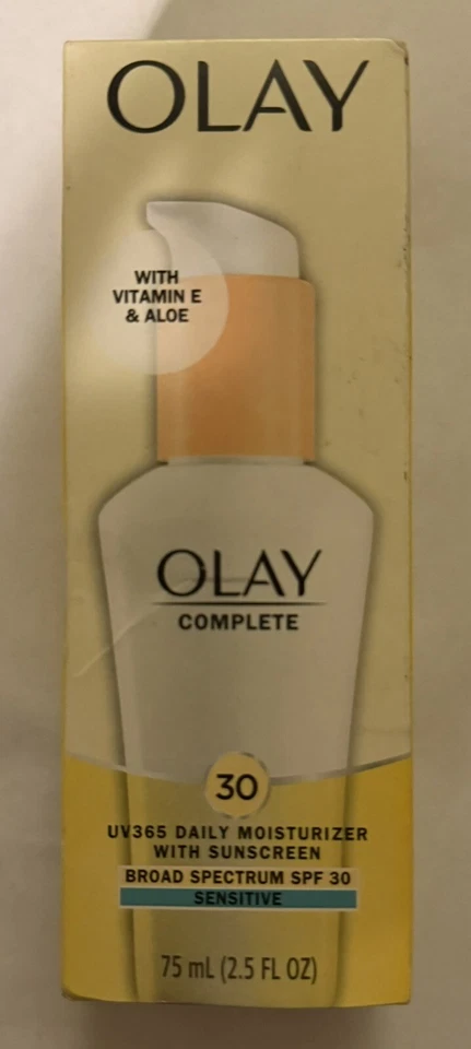 Olay Complete Daily Moisturizing Lotion Sensitive 75ml SPF 30 EXP 6/2026 - Image 1 of 1