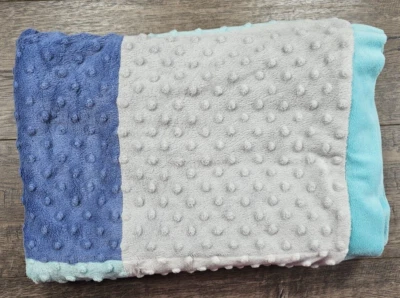 Manta de recepción de retazos azul minky gris cacahuete bebé niño Foto 1 de 4