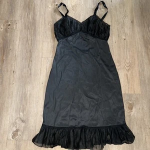 70s Vintage ROGERS Ruffled Below Knee Full Slip Dress TRICOT NYLON Size 34 Small - Picture 1 of 9