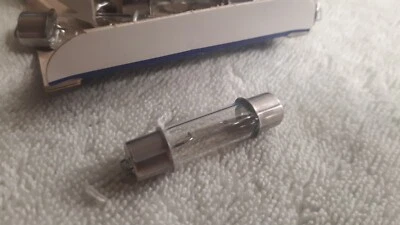 OEM GM MULTI USE BULB GM # 9431808 ACDELCO  L211-2 - Image 1 of 3