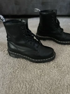 Dr Martens 1460 Gr.38 in schwarz. - Bild 1 von 5