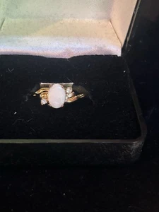 Genuine Opal Gold Electroplate Ring Sz 9 - Picture 1 of 7