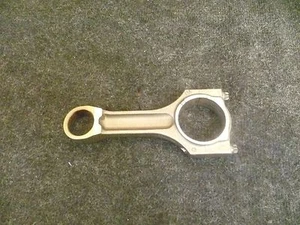 bmw serie 1/3/5 320 520 e46/e60/e61/e87/e90/e91 m47 2,0 diésel biela 512 - Imagen 1 de 1