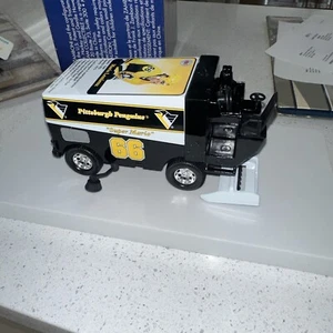 Pittsburgh Penguins Zamboni Bank 1:24 Team Collectible Limited edition Mario - Picture 1 of 9