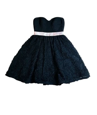 Adrianna Papell Evening Dress Rossette Tulle Black Party Pink Homecoming Size 2 - Image 1 of 4