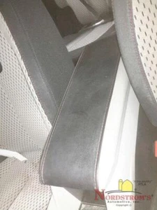 2010 Chevy Equinox Center Consold Lid Only Gray - Imagen 1 de 11