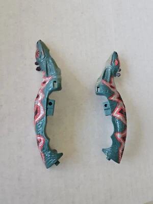 DINO BODY SIDES FOR TRANSFORMERS 2003 UNIVERSE DINOBOT STRIKER FIGURE HASBRO L40 - Image 1 of 2
