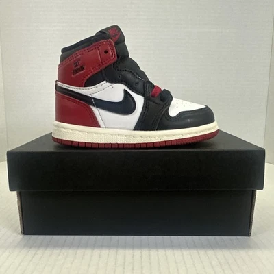 Jordan 1 Retro Alto OG Puntera Negra Talla 6C Totalmente Nuevo En Caja FD1413 106 Foto 1 de 4