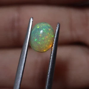 7x9 MM 1.7 Cts Natural AAA Green Pin Fire Ethiopian Opal Cabochon - Picture 1 of 10