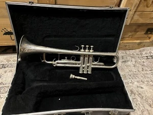 Giardinelli GTR 512S Silber Trompete mit Koffer - Bild 1 von 14