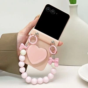 Heart Holder Bracelet Chain Hinge Case For Motorola Razr+2024 2023 50/40 Ultra - Picture 1 of 11