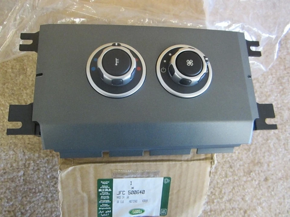 GENUINE RANGE ROVER L322 REAR SEAT HEATER CONTROL UNIT JFC500640 - Image 1 of 1