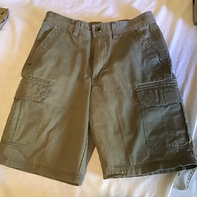 Pantalones cortos cargo Guide Series para hombre verde militar talla 30 Foto 1 de 4