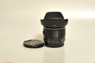 Nikon 1 Nikkor 6.7-13mm F3.5-5.6 VR ED IF Aspherical "Great" [1610003667] - Image 1 of 4