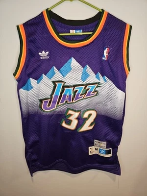 Camiseta retrô Karl Malone #32 Utah Jazz Adidas NBA Hardwood Classics • Média  - Imagem 1 de 4