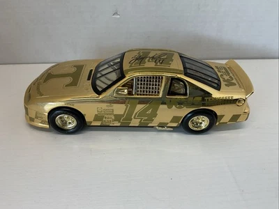 Hot Wheels Mattel 1997 Sterling Marlin #14 color dorado con autografiado Foto 1 de 4