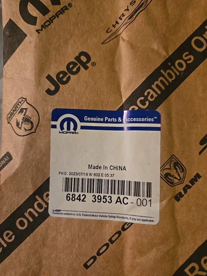 Jeep Cherokee 2019-2023 placa de identificación de puerta delantera emblema nuevo Mopar 68423953Ac Foto 1 de 1