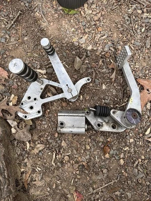 Controles delanteros Billet aluminio JayBrake para Harley Davidson Chopper Pala Pan Foto 1 de 4