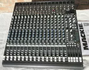 Mackie 1604 VLZ PRO 20 Kanal 19" Rackmixer 4 Buss 4 Sub 4 Band EQ NP 1700,- €!! - Bild 1 von 23