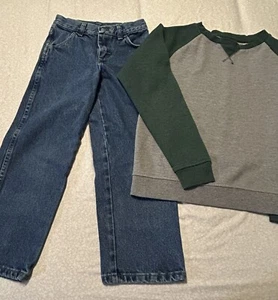 Boys 2pc Outfit Hunter Green & Gray Sweatshirt (S) & Blue Jeans (8) - Picture 1 of 11
