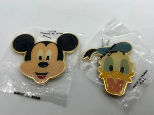 lot of 2 vintage Disney enamel magnets, Mickey & Donald, NEW! - Picture 1 of 3