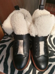 Coach Urban Hiker Shearling Boot Womens Size 38/8 Black Ankle - Picture 1 of 5
