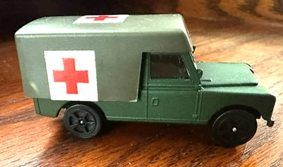 Vintage 1970s Corgi Juniors Army Land Rover ~ Medic~ Red Cross Ambulance Toy - Image 1 of 4