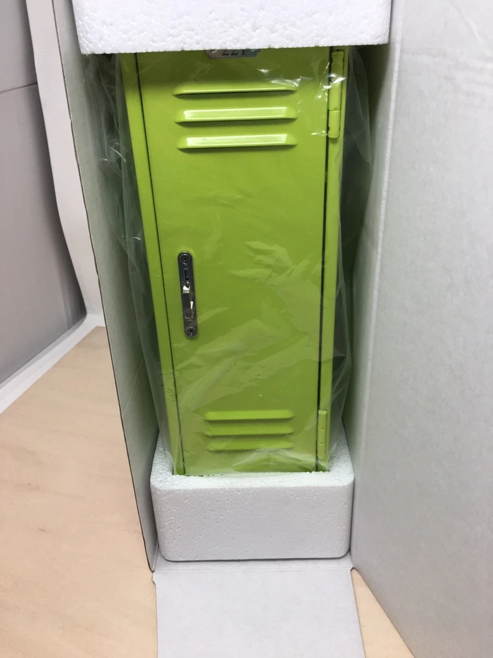 American Girl Doll Truly Me Green Metal School Locker & Accessories Retired New - Image 1 of 4