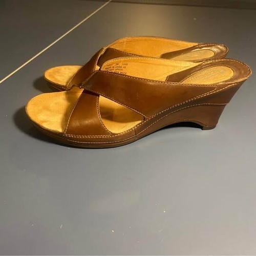 Sandali Clarks Artisan slide pelle marrone zeppa punta aperta 73694 donna taglia 9M