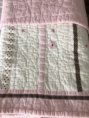 POTTERY BARN KIDS Apliques Reversibles Cama Edredón Flores + Rayas a Sólido 64 x 84 Foto 1 de 4