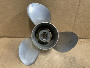Mercury MerCruiser Bravo One 1 boat prop propeller Quicksilver 48 16316 A4 19P - Picture 1 of 14