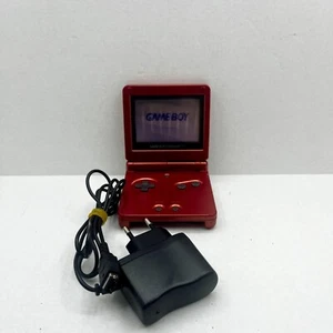 CONSOLE NINTENDO GAME BOY ADVANCE SP AGS-001 ROSSO con CARICATORE - Foto 1 di 11
