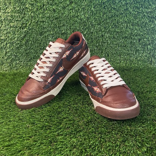 Nike Blazer scarpe sneakers basse stampa azteca donna taglia 7 5 stile 371759 204