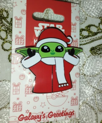 Prendedor Baby Yoda Grogu Navidad Santa Star Wars Mandalorian Disney París DLP 2024 Foto 1 de 4
