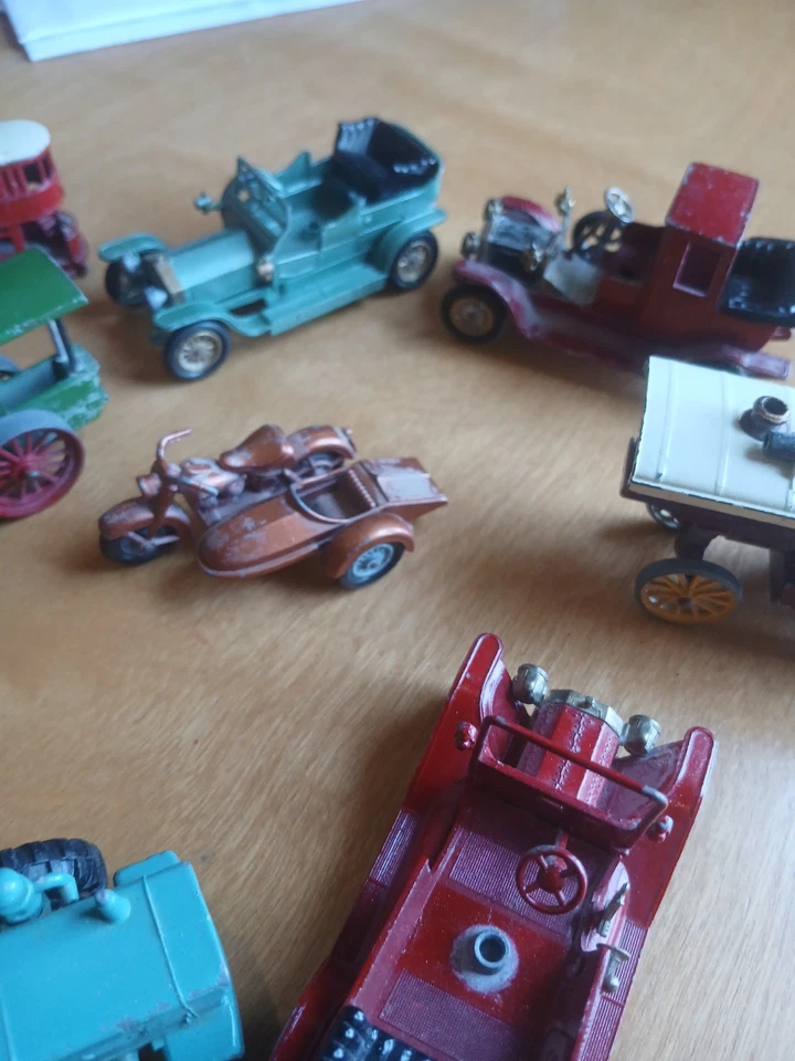 LOT OF 12 VINTAGE LESNEY MATCHBOX DIECAST MODELS OF YESTERYEAR - Image 1 of 4