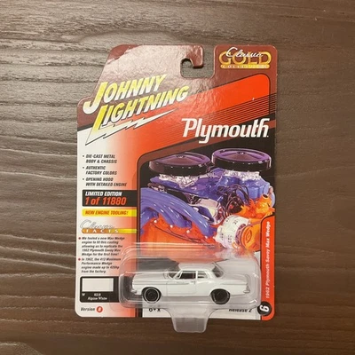 Johnny Lightning 1962 Plymouth Savoy Max escala 1:64 Foto 1 de 3