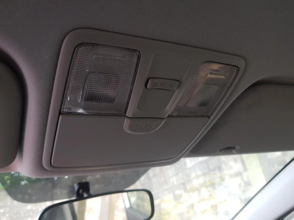 Lámpara mapa luz cortesía interior delantera Kia Ceed Mk2 JD 12-18 92800A2010ED A71512 Foto 1 de 2