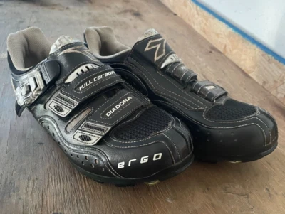 Diadora MTB Ergo 骑行鞋 EU 41.5 2-Bolt Clipless 碳纤维黑色 — 第 1/4 张图片