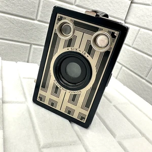 Vintage Kodak Six-16 Brownie Junior Box Film Camera In Nice Condition See Video - Picture 1 of 13