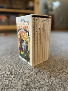 THE CHRONICLES OF NARNIA C.S. Lewis 1970 First Collier Edition Complete Box Set - Bild 1 von 8