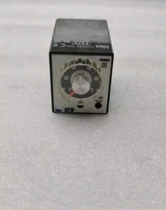 IDEC GT3F-1AF20 ELECTRONIC TIMER 100-240VAC FEDEX - Picture 1 of 7