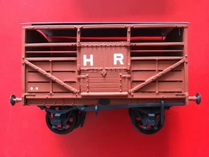 O GAUGE HR 8 TON CATTLE WAGON KIT - Picture 1 of 1