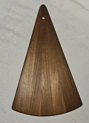 Tabla de cortar madera triangular DANSK vintage diseño danés mediados de siglo moderna  Foto 1 de 3