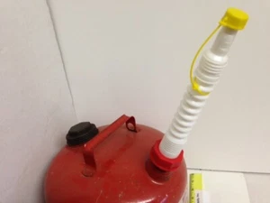 EZ POUR KIT KIT ADATTATORE LATTA METALLO E BECCUCCIO BIANCO KIT E TAPPO ROSSO SOLIDO KIT - Foto 1 di 8