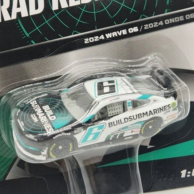 Coche fundido a presión Brad Keselowski 2024 Nascar Authentics #6 BuildSubmarines.com 1:64 Foto 1 de 3