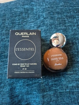 Guerlain Foundation L'Essentiel Natural Glow Hydrates spf20 055N Deep - Image 1 of 3