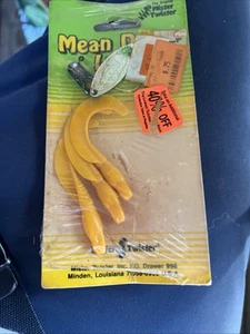Vintage Original MISTER TWISTER 3" Mean Dude FISHING LURE Spin Combo NOS - Picture 1 of 2